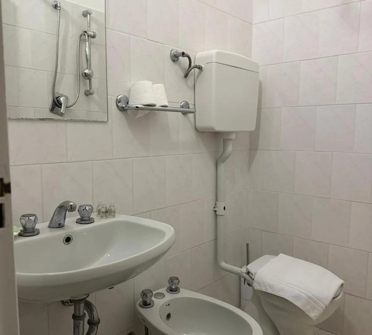 Hotel Spiaggia Villa Paola Bellaria-Igea Marina 3*,  Italië